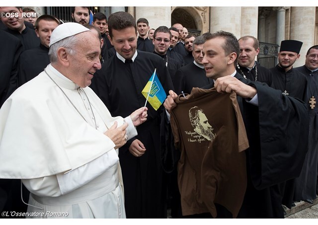 UKRAINIAN STUDENTS FROM THE PONTIFICAL UKRAINIAN COLLEGIUM MET WITH POPE FRANCIS 