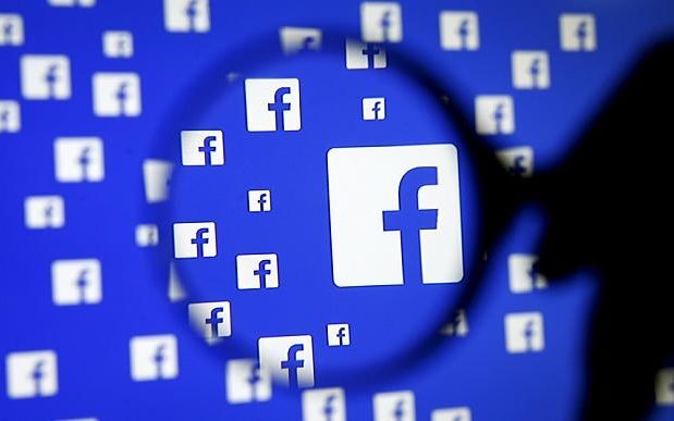 Facebook. Можливість і залежність. Епізод І: Увага і Час.