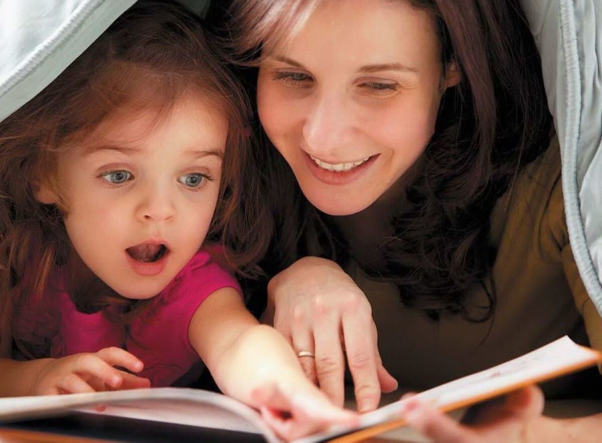 FOR CHILDREN TO LIKE READING:  9 PIECES OF ADVICE FOR PARENTS