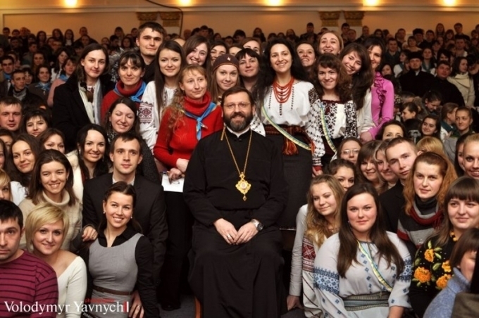 Молода людина повинна навчитися бути свобідною