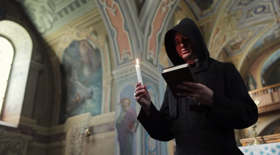 Шлях до монастиря
