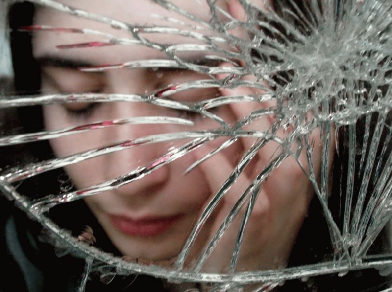 Сім способів зруйнувати своє життя, коли тобі 20