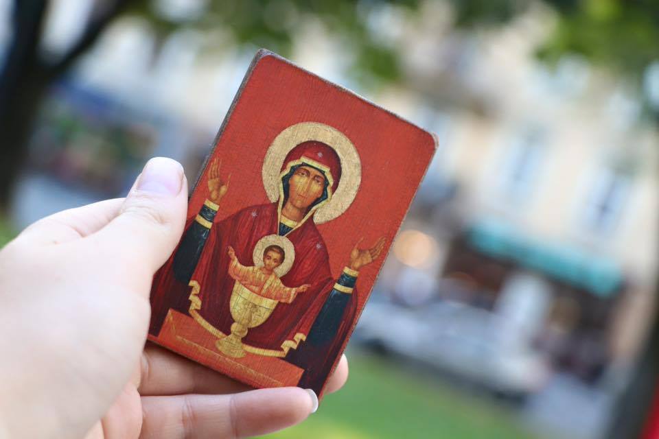 Кишенькові ікони зі старих меблів
