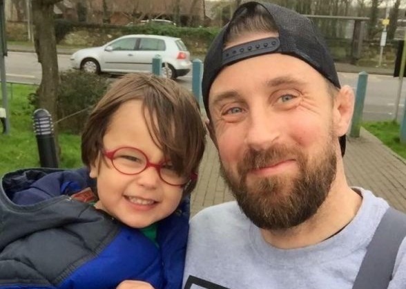 Чоловік написав 10 правил життя після втрати сина: їх повинні знати всі батьки