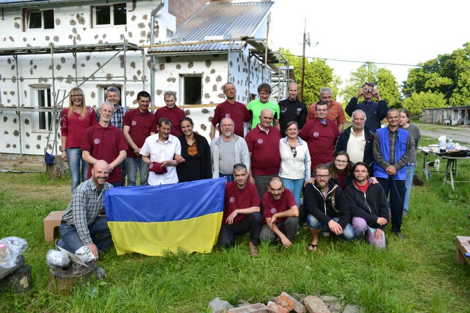 На місці де за радянських часів зберігався ядерний арсенал, знайшли свій прихисток бездомні