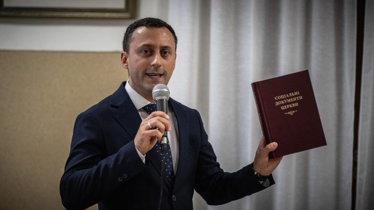 Презентація соціальних енциклік українською: посібник для відбудови