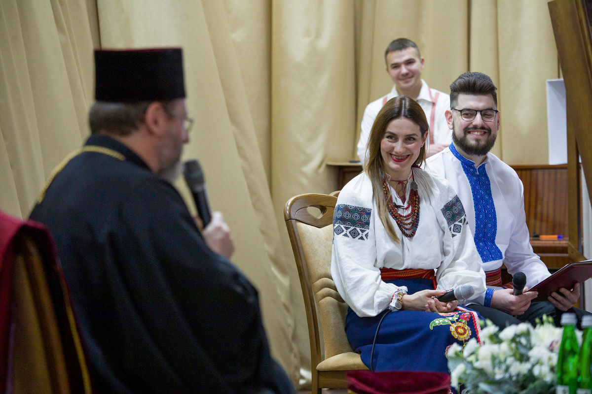 Бути Церквою, що вміє промовити до молоді: головне із зустрічі Глави УГКЦ зі студентами в Тернополі