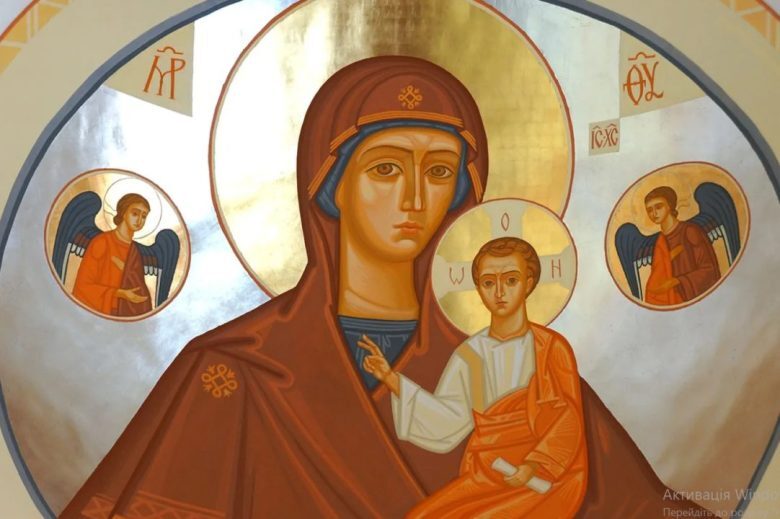 Розпочався місяць особливого вшанування Пресвятої Богородиці