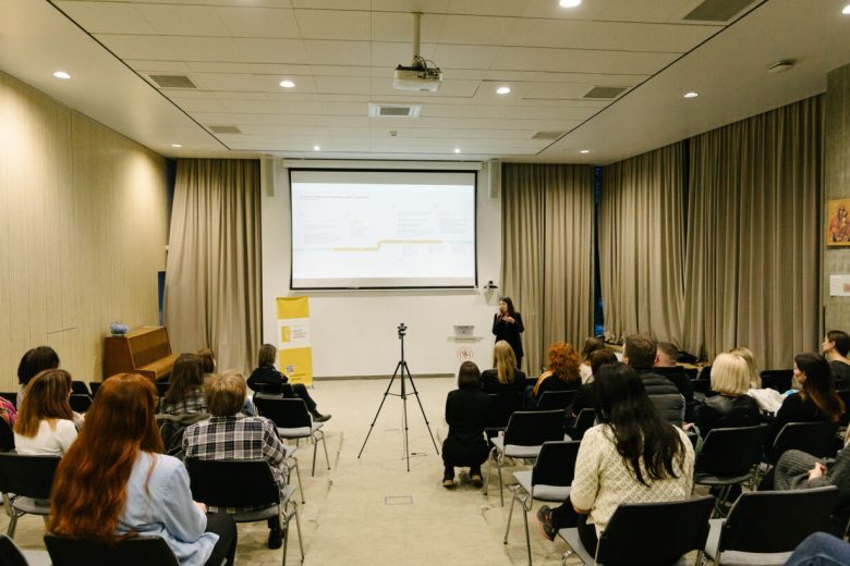 Бути на боці дитини — Центр гідності дитини УКУ презентував звіт за 3 роки діяльності 