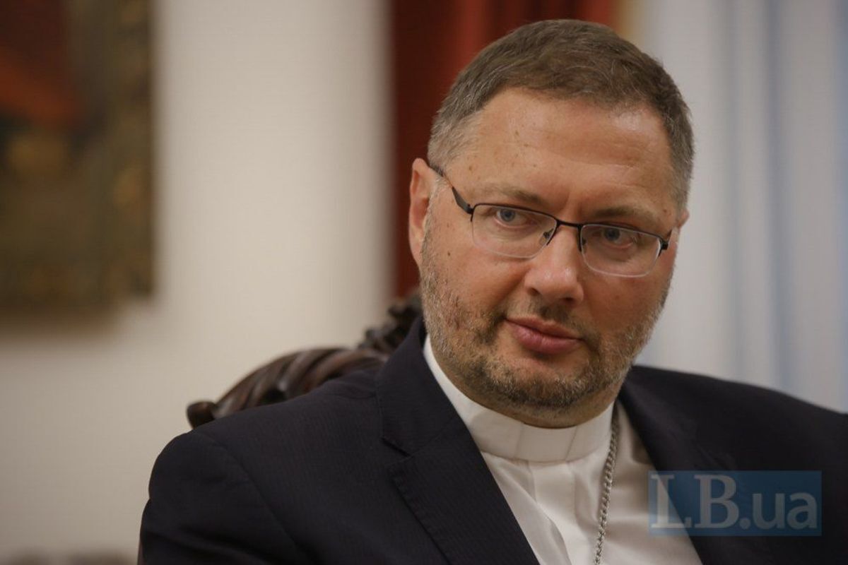 Війна в Україні підтверджує, що людство може «покладатися лише на Бога», — Апостольський Нунцій в Україні